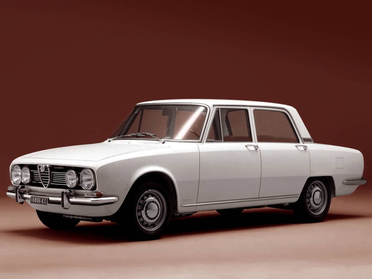 Alfa Romeo 1750 Berlina, en primer lugar desde hace 55 años Alfa Romeo 1750 Berlina, en primer lugar desde hace 55 años