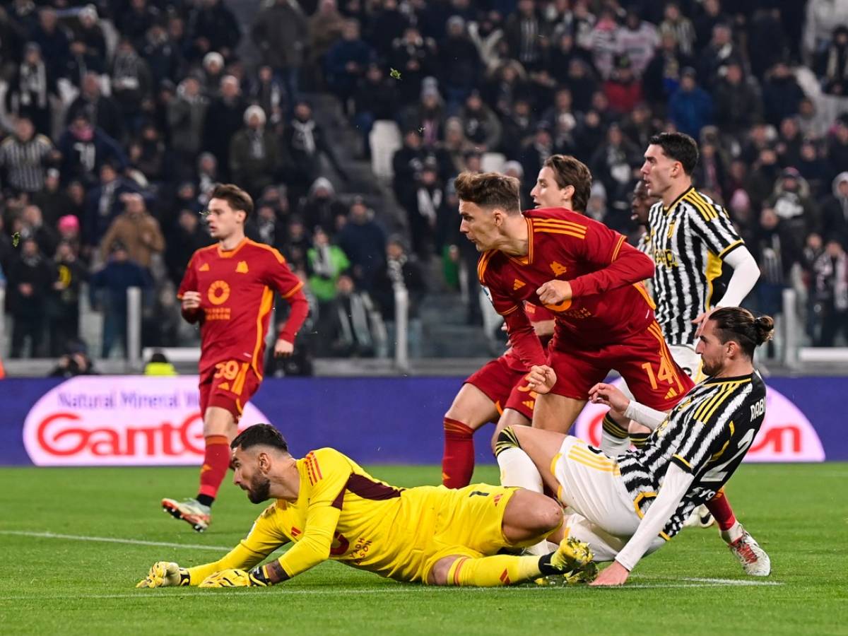 Roma Juventus | IN DIRETTA, squadre in campo