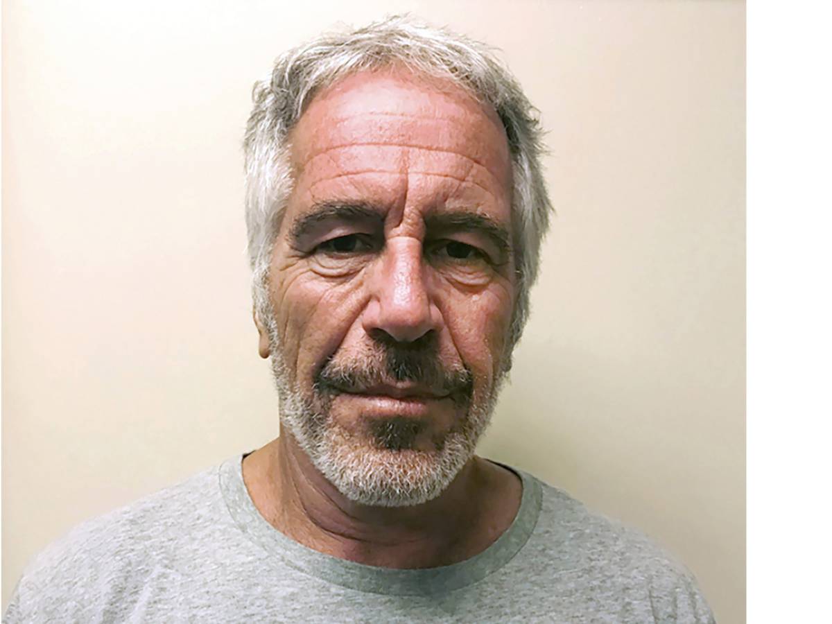 Il libro nero di Epstein: Mick Jagger, Michael Jackson e Alec Baldwin tra i contatti del predatore sessuale