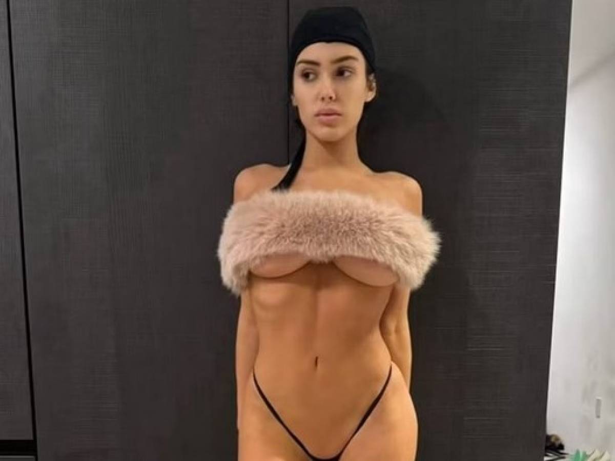 Bianca Censori in pose hot: bufera su Kanye West - il Giornale