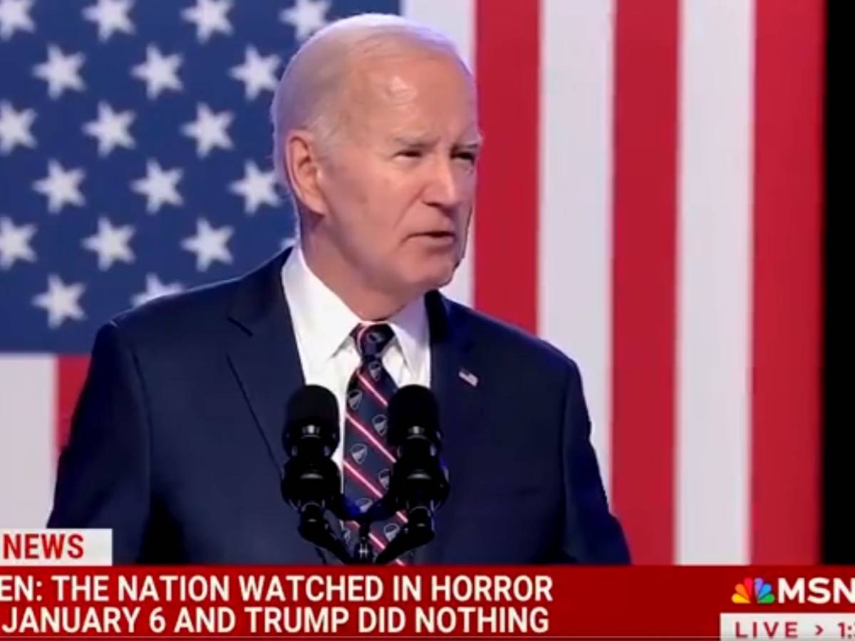 Biden all'attacco: Trump è pronto a sacrificare la democrazia 