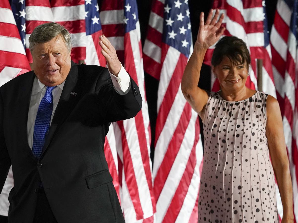 «Noche triste para la familia».  Herrero en la casa de Trump «Noche triste para la familia».  Herrero en la casa de Trump