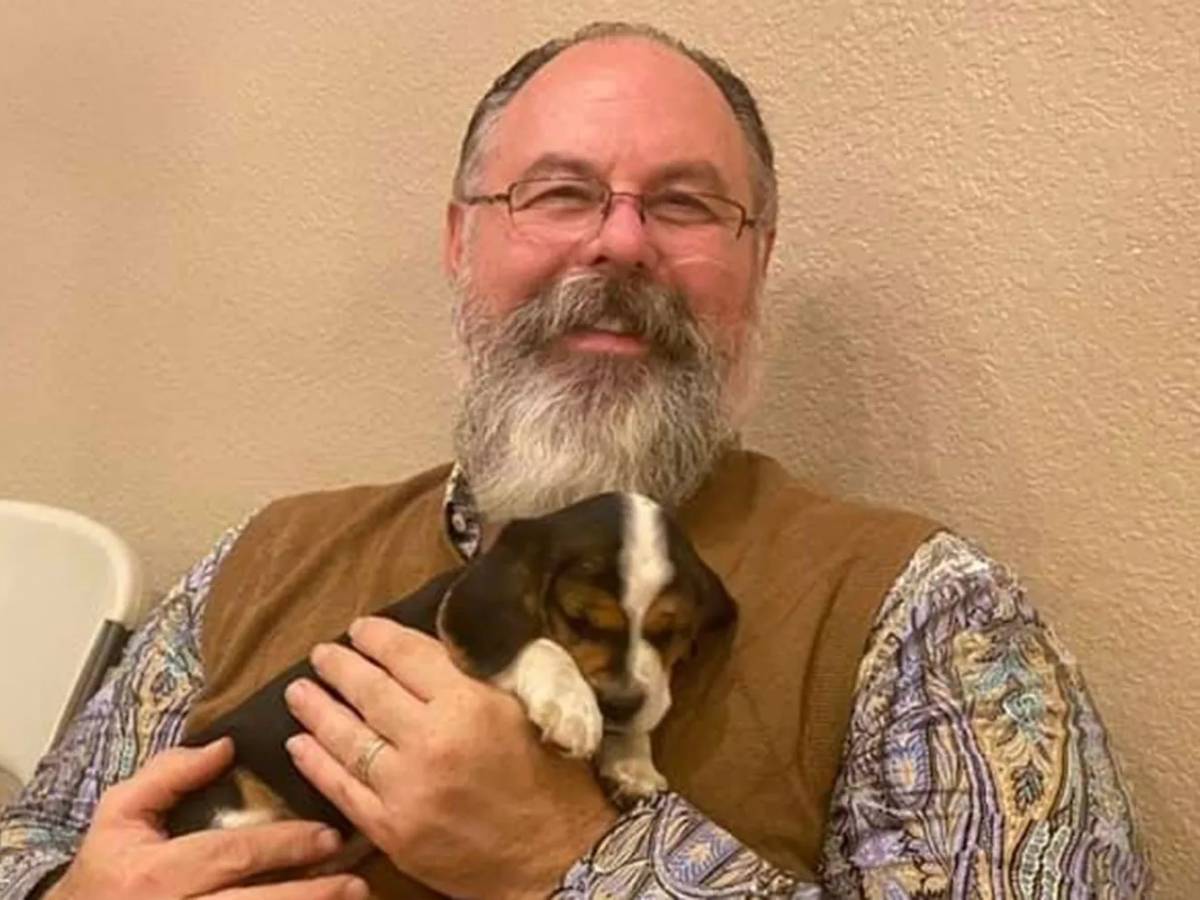 Le fiamme, poi il gesto del papà: morto nel rogo abbracciato ai figli ...