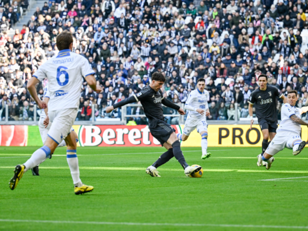 L'azione del primo gol di Vlahović