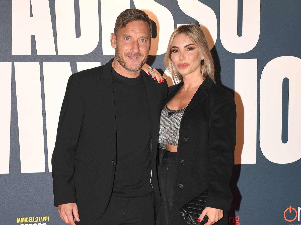 Totti e Noemi festeggiano tre anni: ecco quanto ha speso il calciatore per festa e regalo Totti e Noemi festeggiano tre anni: ecco quanto ha speso il calciatore per festa e regalo