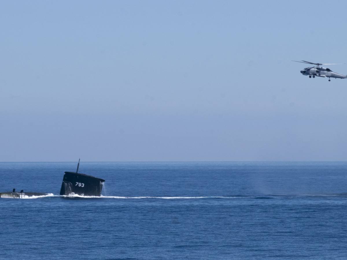 "Esercitazioni militari segrete nel Pacifico": la mossa a sorpresa degli Usa
