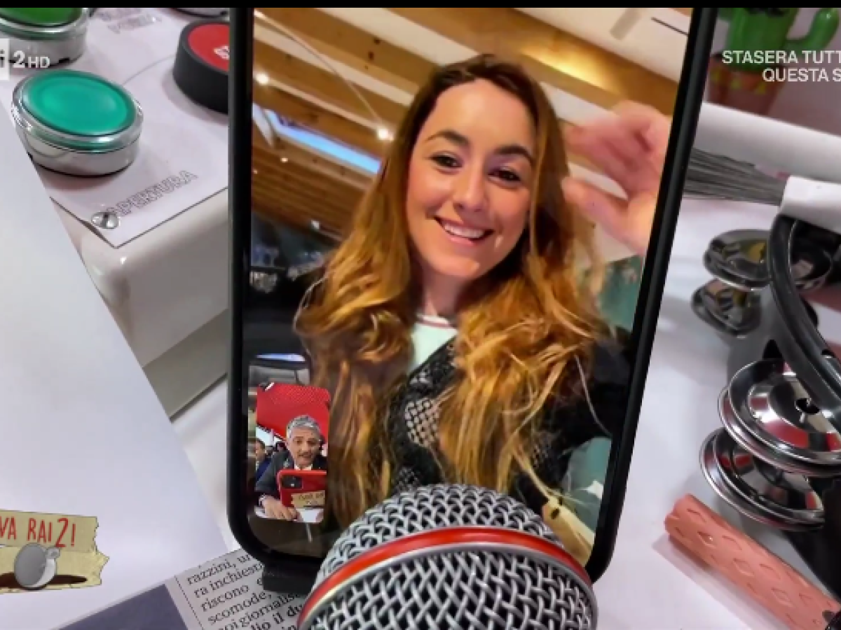 "Ora Schlein riparta da me". Goggia scherza da Fiorello sui due piedi ...