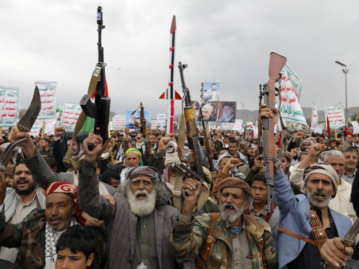 "Pronti alla guerra". Ora gli Houthi temono un