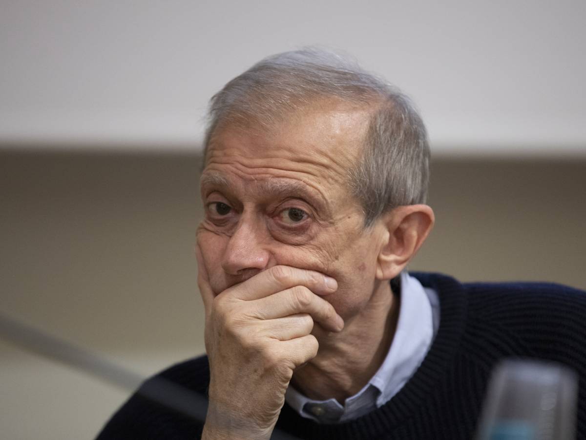 pagina di storia a lungo ignorata e negata la lezione di fassino alla sinistra sulle foibe da Ilgiornale.it pagina di storia a lungo ignorata e negata la lezione di fassino alla sinistra sulle foibe