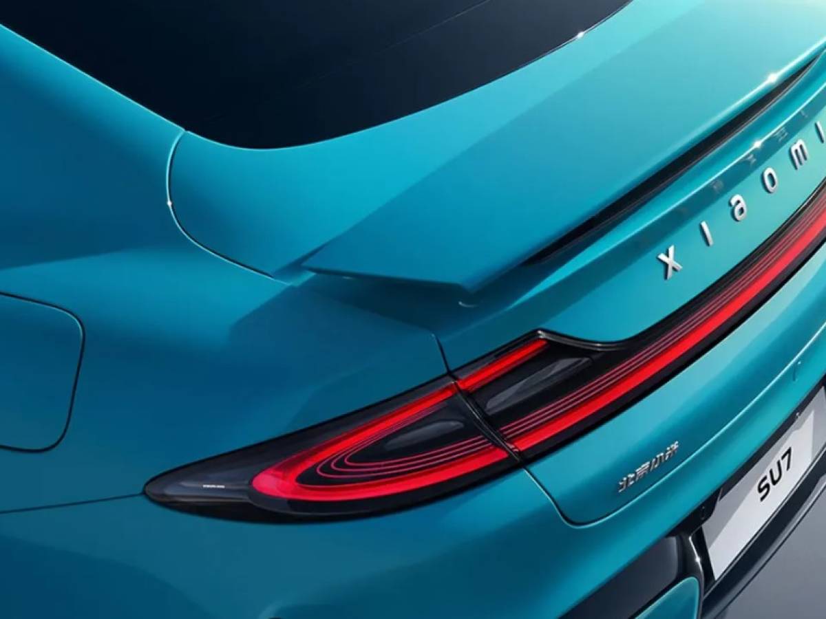 Dietrofront Xiaomi, la nuova vettura non si chiamerà "Modena"