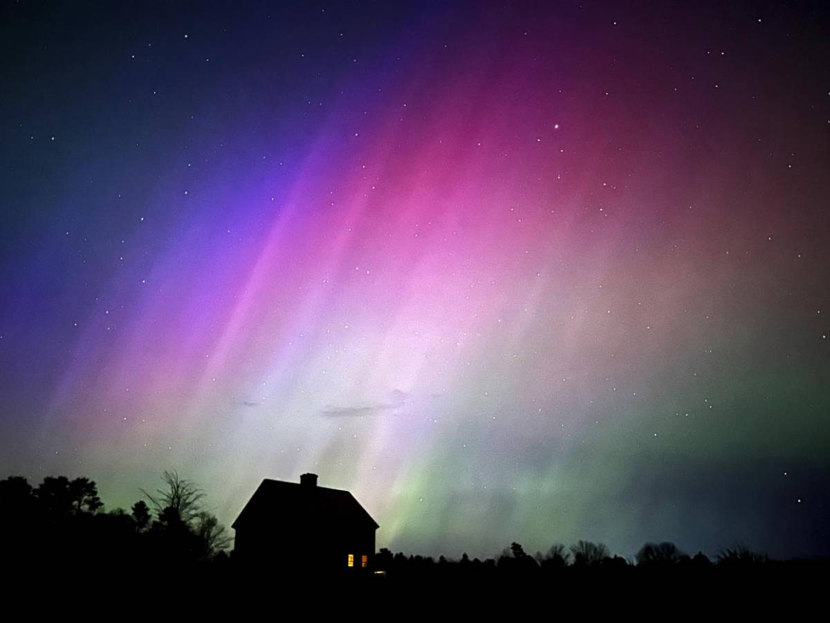 Aurora Boreale, lo spettacolo visibile in Italia: ecco quando e dove vederla di nuovo Aurora Boreale, lo spettacolo visibile in Italia: ecco quando e dove vederla di nuovo