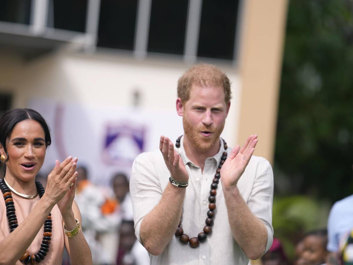 Charles le ofreció a Harry: «Por lo tanto, rechazó la propuesta del Rey». Charles le ofreció a Harry: «Por lo tanto, rechazó la propuesta del Rey».