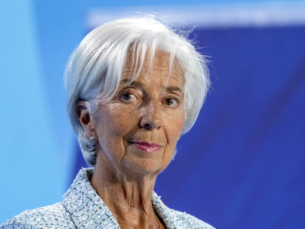 Lagarde Critiche 