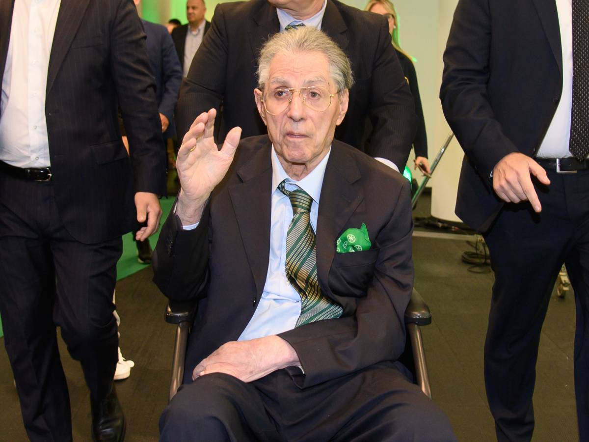 bossi e il referendum della giustizia anche lui propose la separazione delle carriere da Ilgiornale.it bossi e il referendum della giustizia anche lui propose la separazione delle carriere