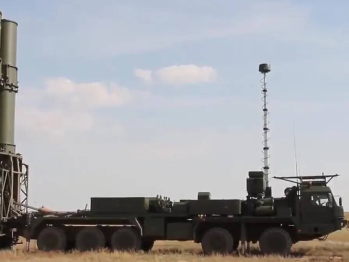 La Russia posiziona una batteria di S 500 in Crimea: ecco cosa può fare