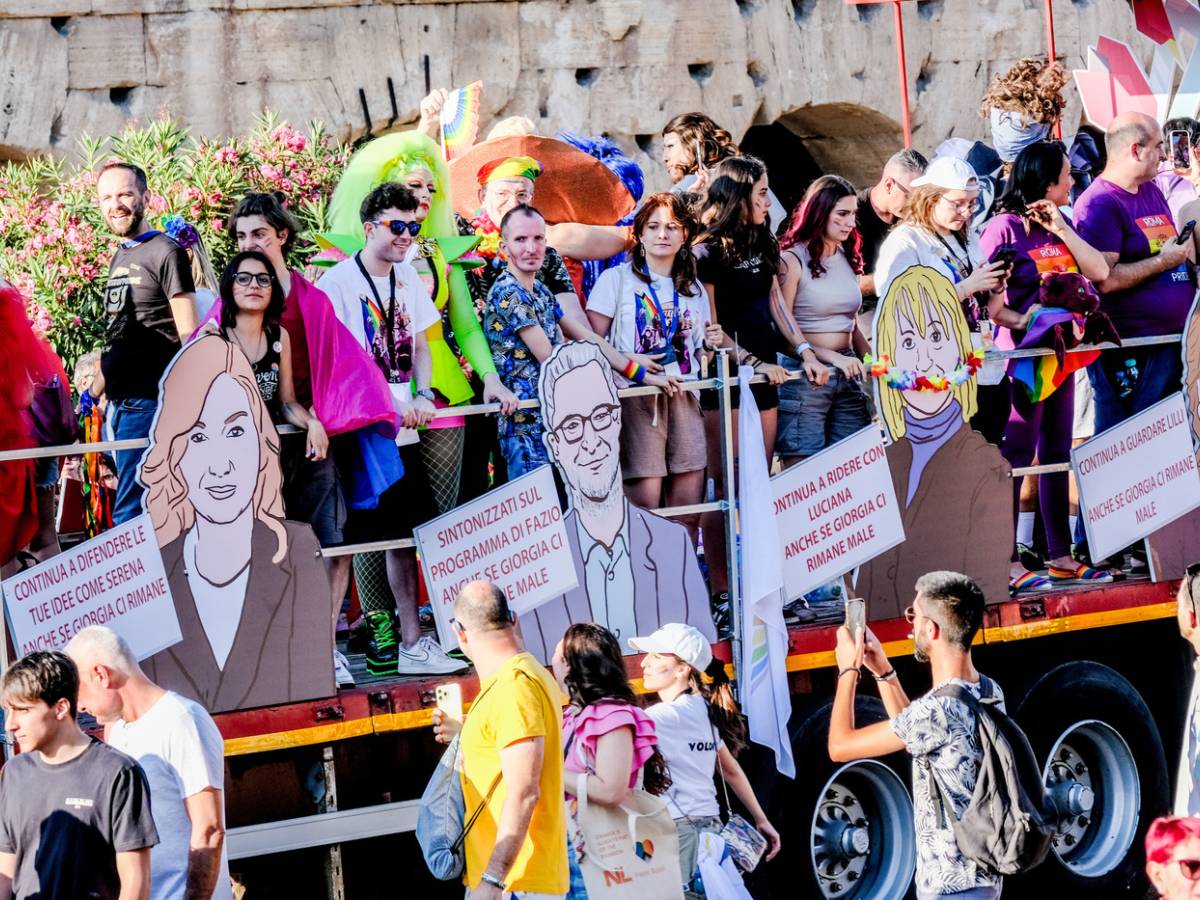 roma pride niente carro agli ebrei lgbt non prendono le distanze da gaza da Ilgiornale.it roma pride niente carro agli ebrei lgbt non prendono le distanze da gaza