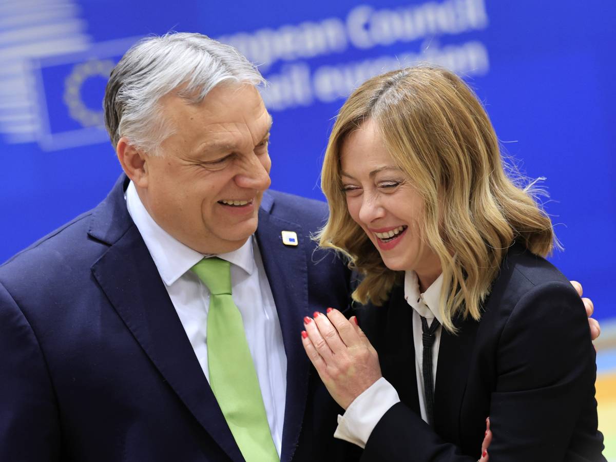 Orban vede Meloni a Bruxelles e tace sull