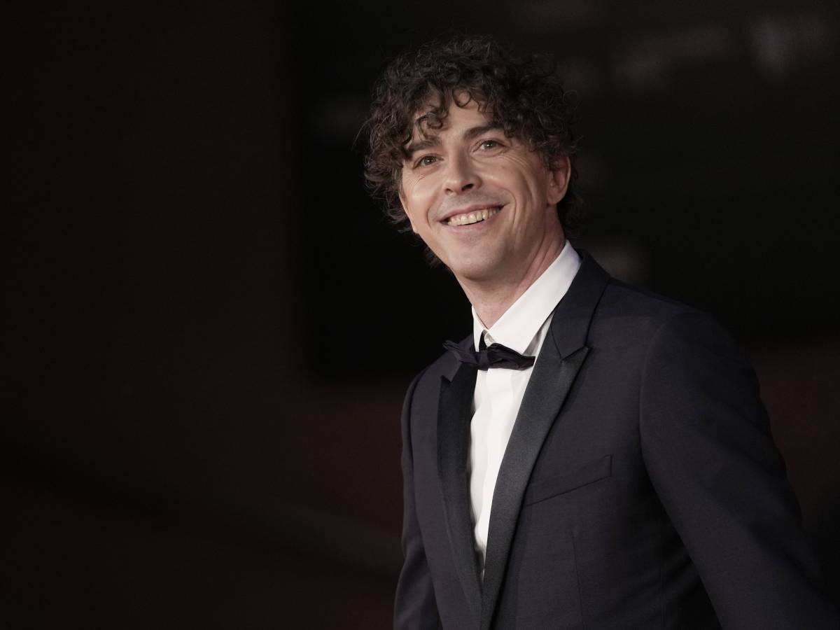 Riondino attacca il governo Meloni: "Taranto diventerà la pattumiera d Riondino attacca il governo Meloni: "Taranto diventerà la pattumiera d
