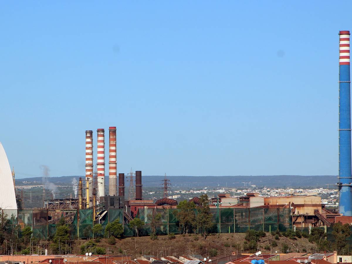 ilva sindacati kamikaze sospendere le attivit224 da Ilgiornale.it ilva sindacati kamikaze sospendere le attivit224