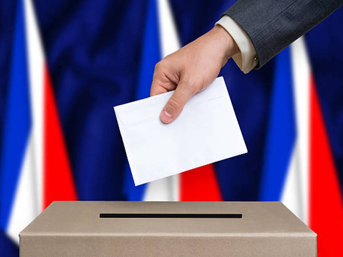 Elezioni Francia: affluenza record. Alle 12 ha votato il 26,63%