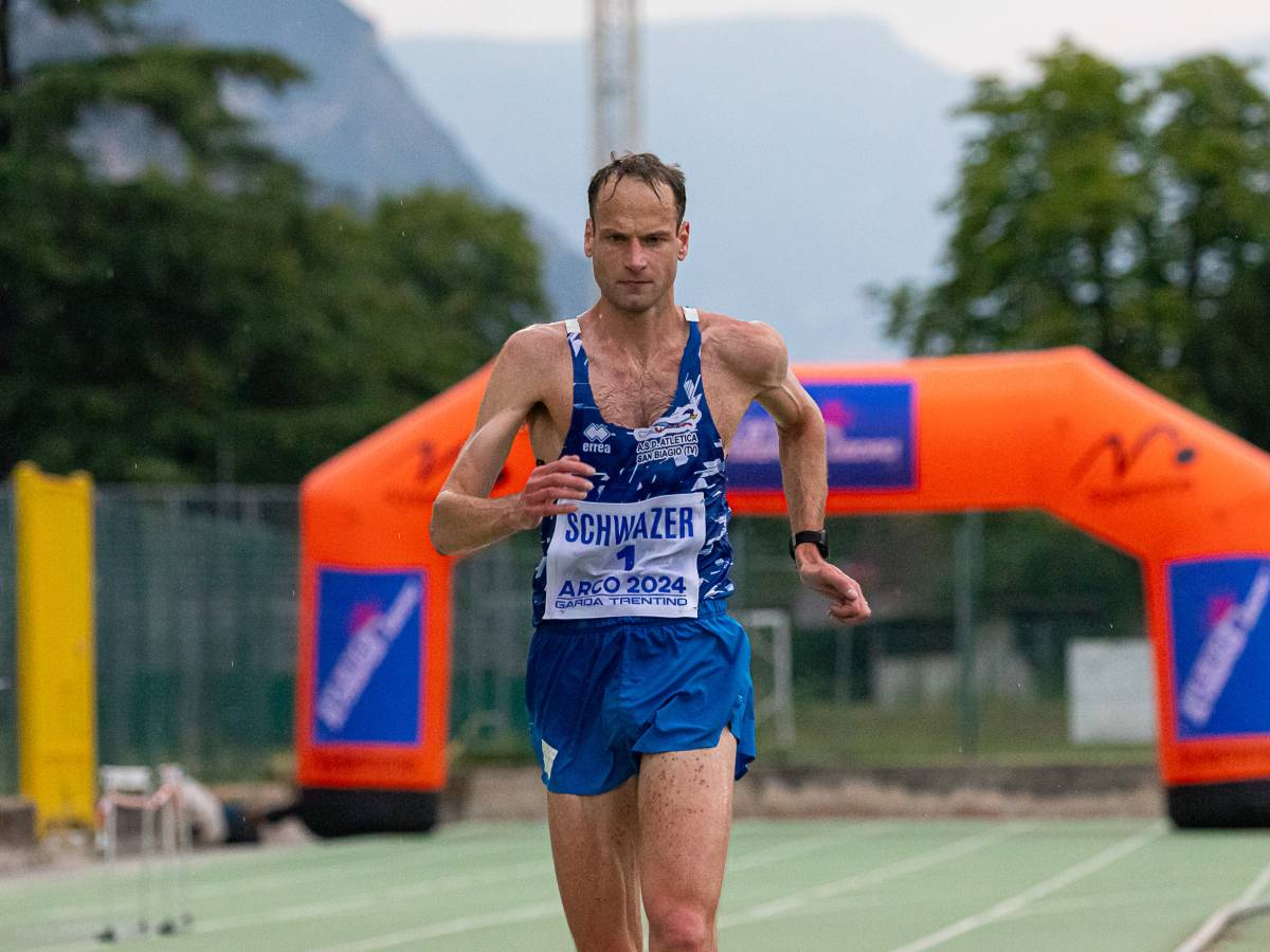 e schwazer a 41 anni firma il record italiano di marcia da Ilgiornale.it e schwazer a 41 anni firma il record italiano di marcia