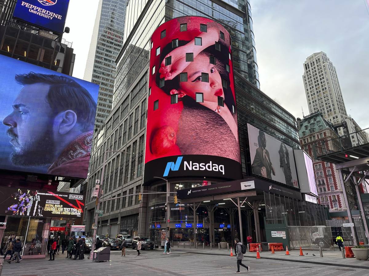 bending spoons sbarca al nasdaq e subito vale 25 miliardi di dollari da Ilgiornale.it bending spoons sbarca al nasdaq e subito vale 25 miliardi di dollari