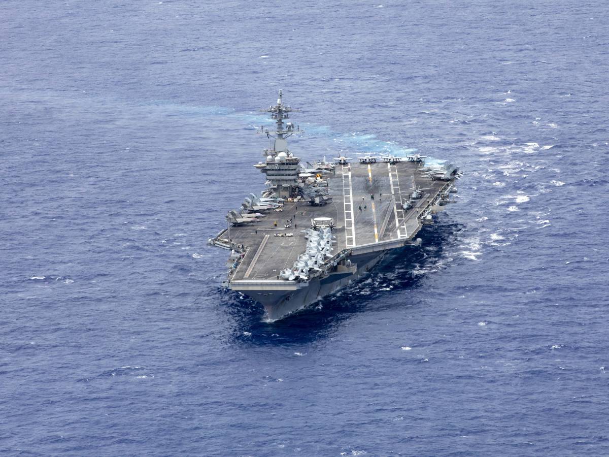 una minaccia credibile per la lincoln cos236 l iran potrebbe colpire la portaerei usa da Ilgiornale.it una minaccia credibile per la lincoln cos236 l iran potrebbe colpire la portaerei usa