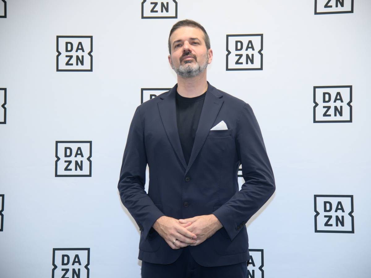 Andrea Stramaccioni salva due ragazze che stavano annegando: "Non chiamatemi eroe"