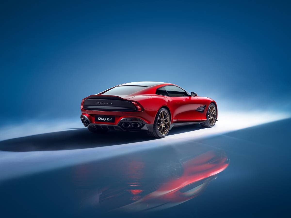 Nuova Aston Martin Vanquish: guarda la gallery 7