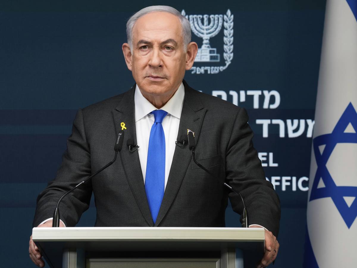 "Farò di tutto per liberarli". La promessa di Netanyahu alle famiglie degli ostaggi di Hamas