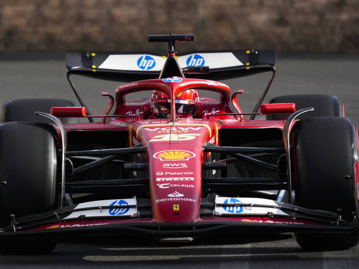 F1, la Ferrari fa sognare ancora: Leclerc pole position capolavoro a Baku