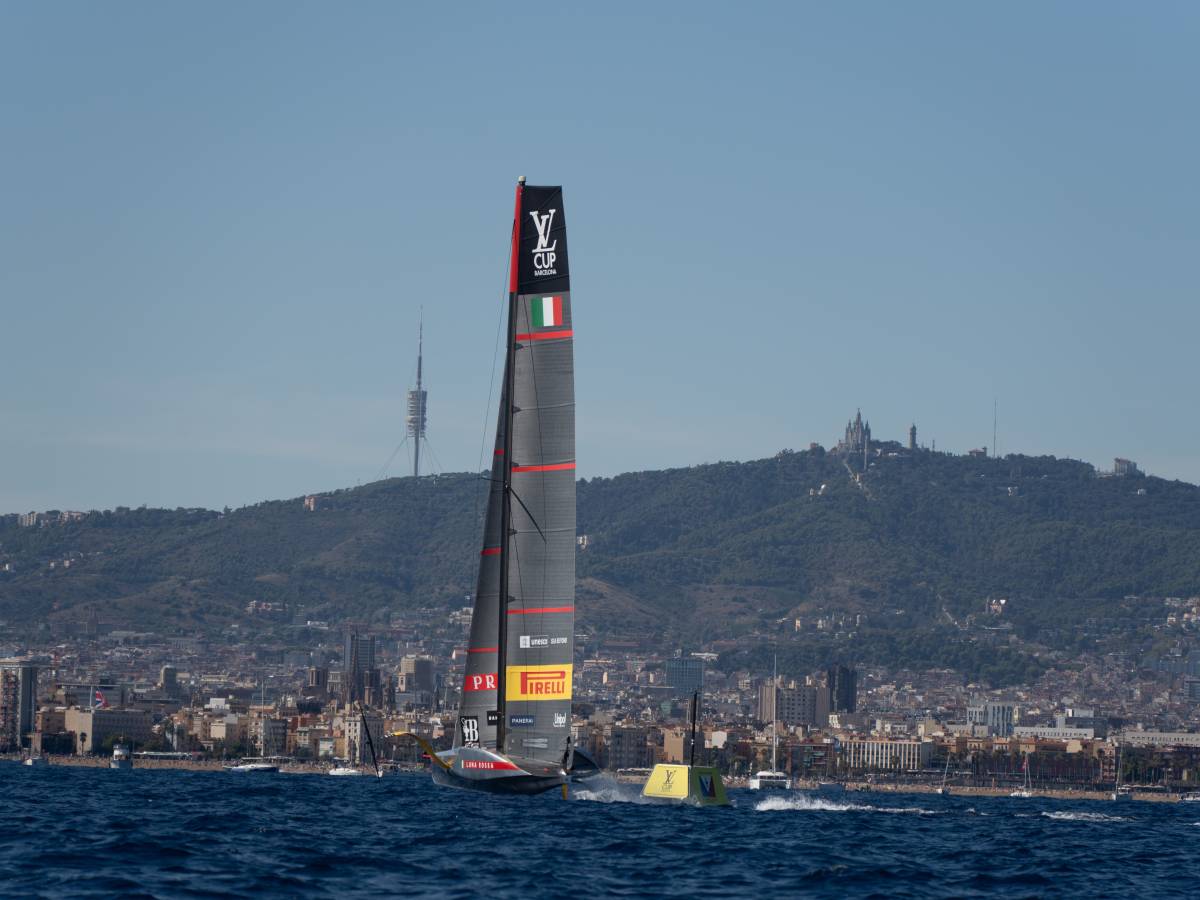 Luna Rossa conquista la quarta regata e aggancia Ineos sul 2 2