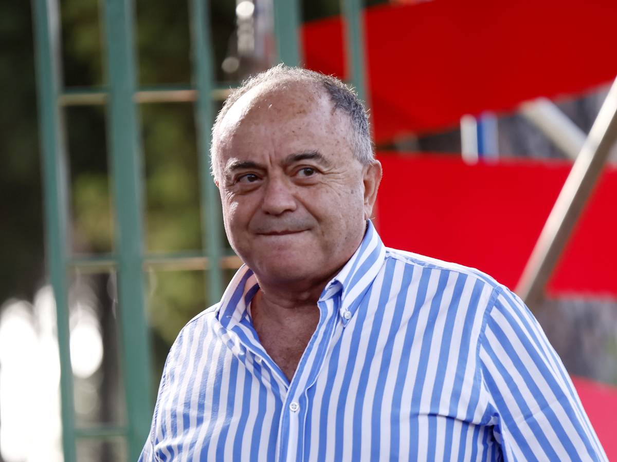 Legge in tv una falsa intervista a Falcone sui magistrati: anche Gratteri crede alle bufale del Fatto Legge in tv una falsa intervista a Falcone sui magistrati: anche Gratteri crede alle bufale del Fatto