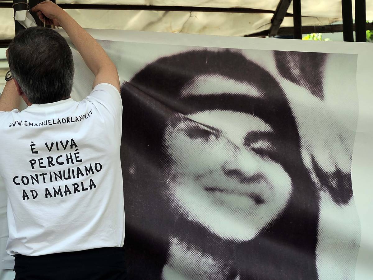 caso emanuela orlandi la svolta dopo 42 anni c 232 una donna indagata da Ilgiornale.it caso emanuela orlandi la svolta dopo 42 anni c 232 una donna indagata