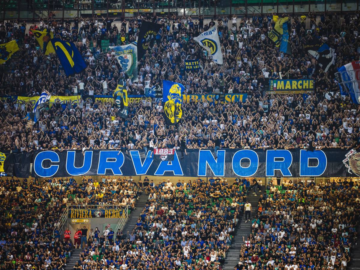 il regno diseredato delle due curve