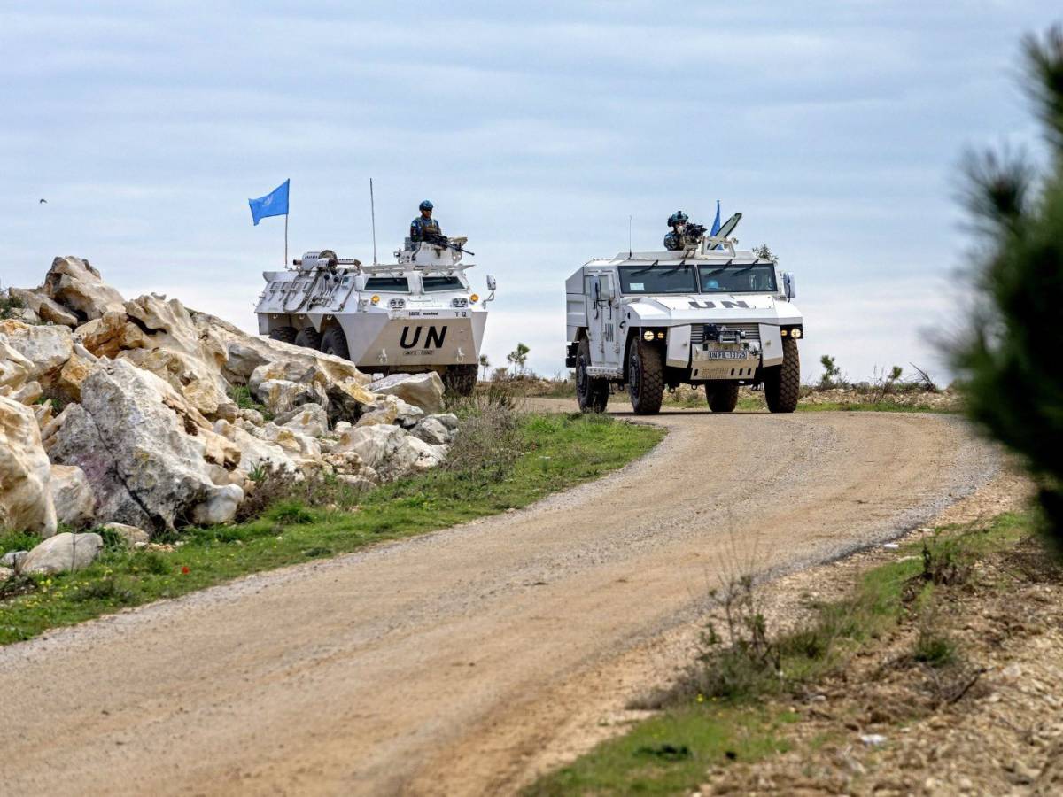 la pace 232 lontana i caschi blu tra blocchi e ordigni cosa succede sulla linea del fuoco tra israele e libano da Ilgiornale.it la pace 232 lontana i caschi blu tra blocchi e ordigni cosa succede sulla linea del fuoco tra israele e libano