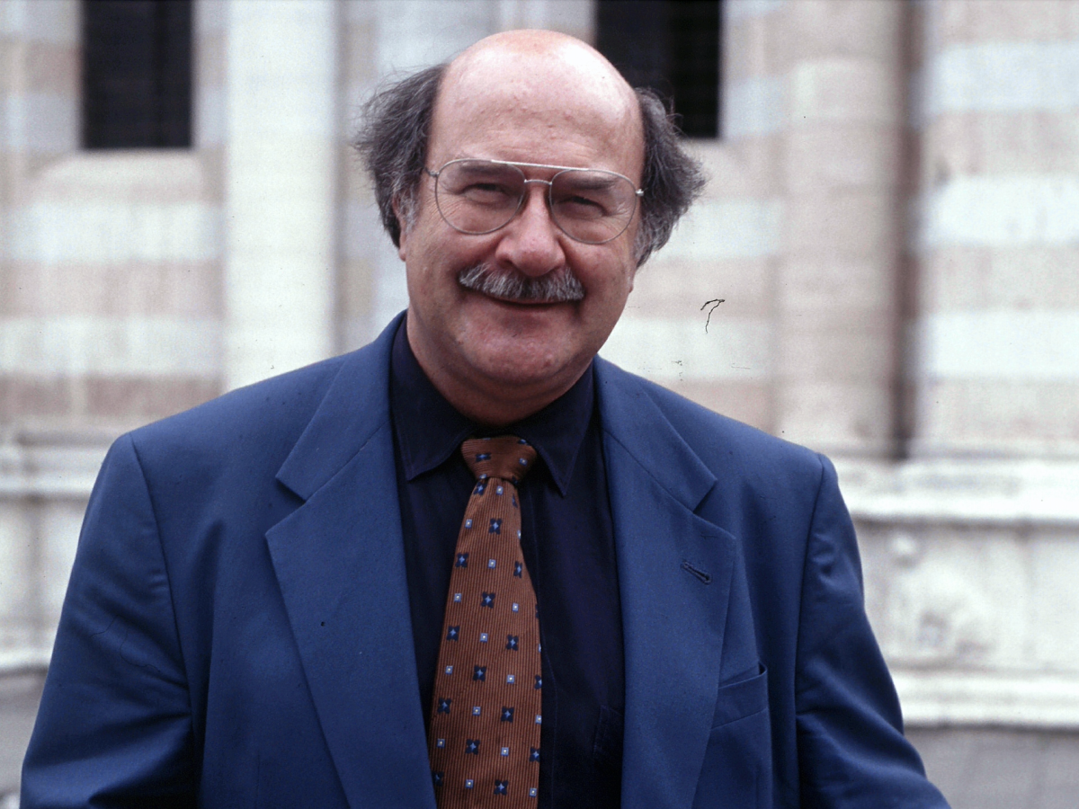 Addio ad Antonio Skármeta il poeta cileno autore de Il postino di Neruda