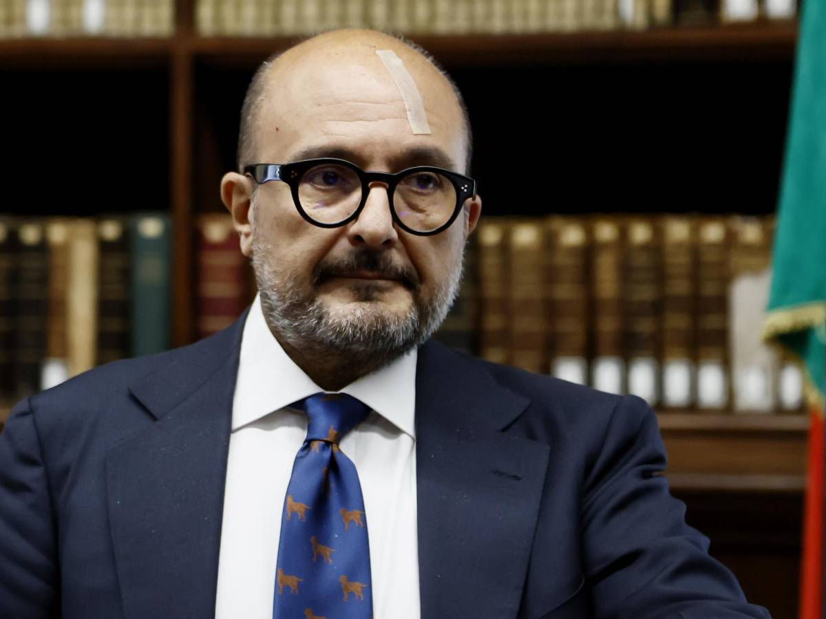 sangiuliano il caso della ferita alla testa la difesa punta al tentato omicidio per la boccia da Ilgiornale.it sangiuliano il caso della ferita alla testa la difesa punta al tentato omicidio per la boccia