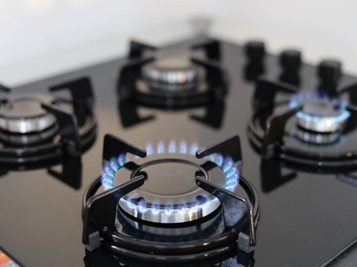 Bonus sociali per bollette luce, gas e acqua: requisiti e importi per il 2025