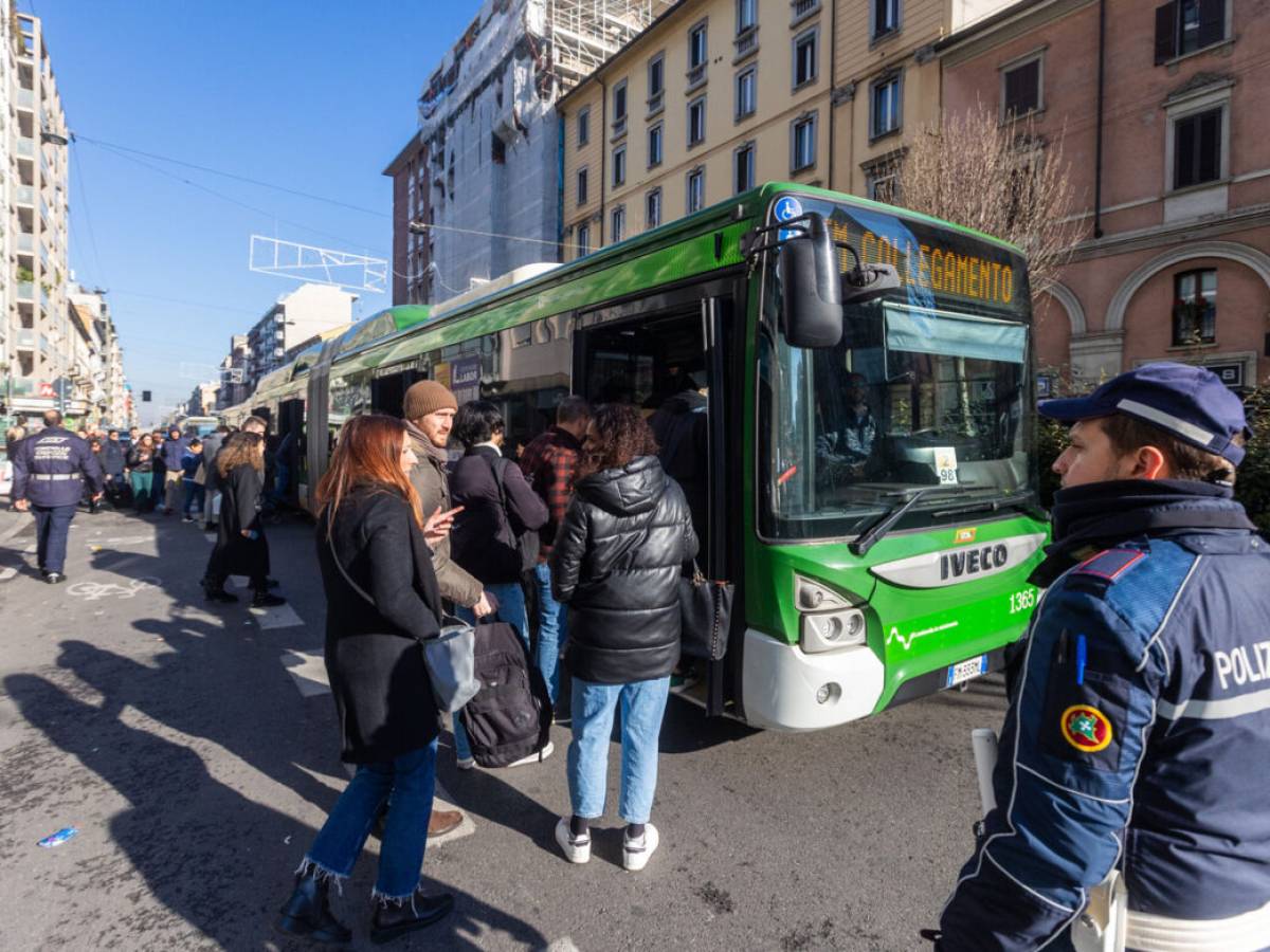 Sciopero nazionale metro, bus e tram: grandi città paralizzate