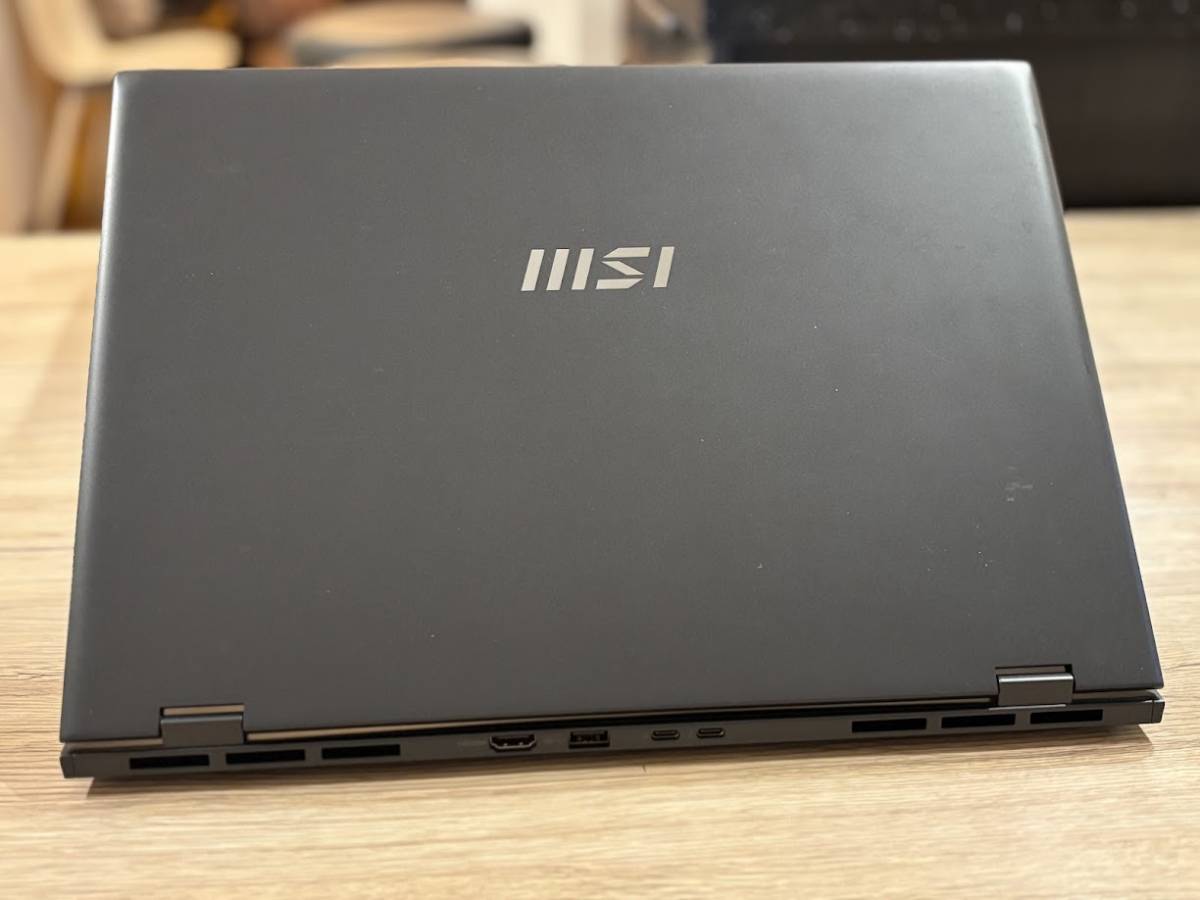 MSI Prestige 16 AI B1M