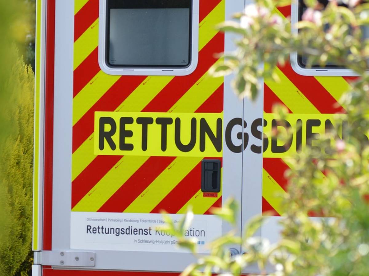 Germania, attacco con gas irritante in una scuola: 22 intossicati, uno è grave