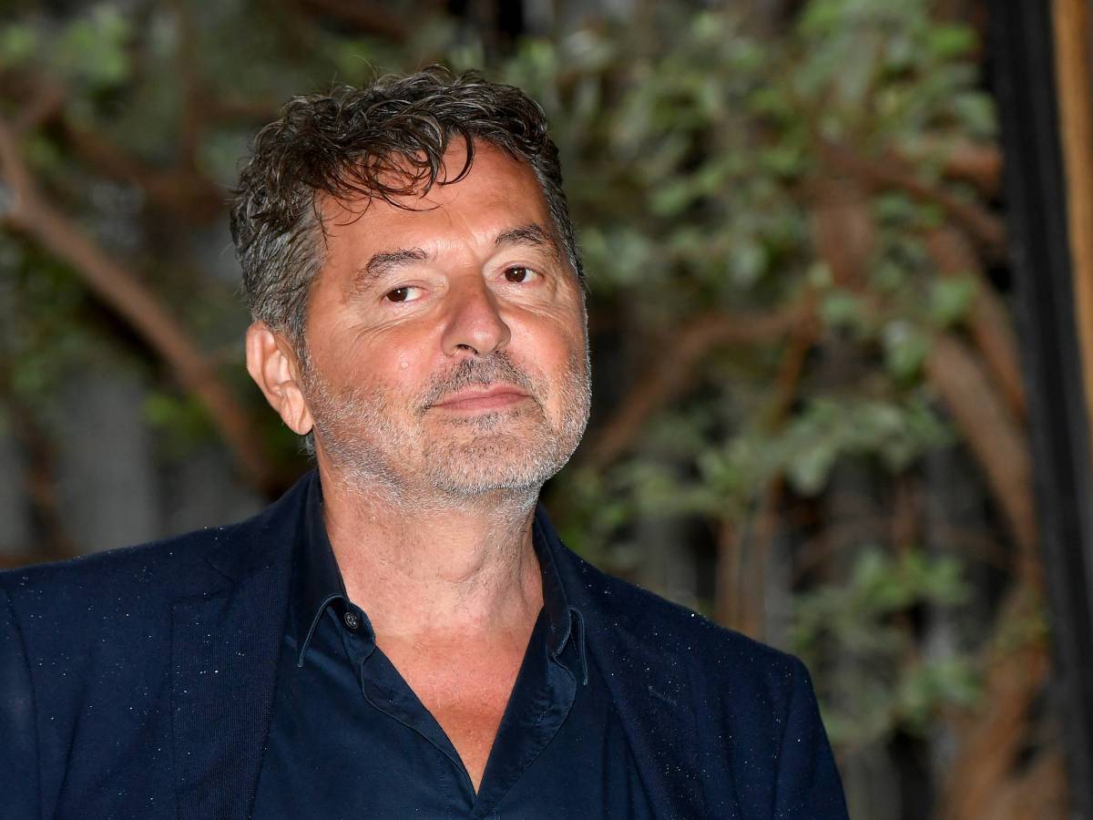 Belve, Teo Mammuccari lascia lo studio durante l'intervista. Cosa è successo - il Giornale