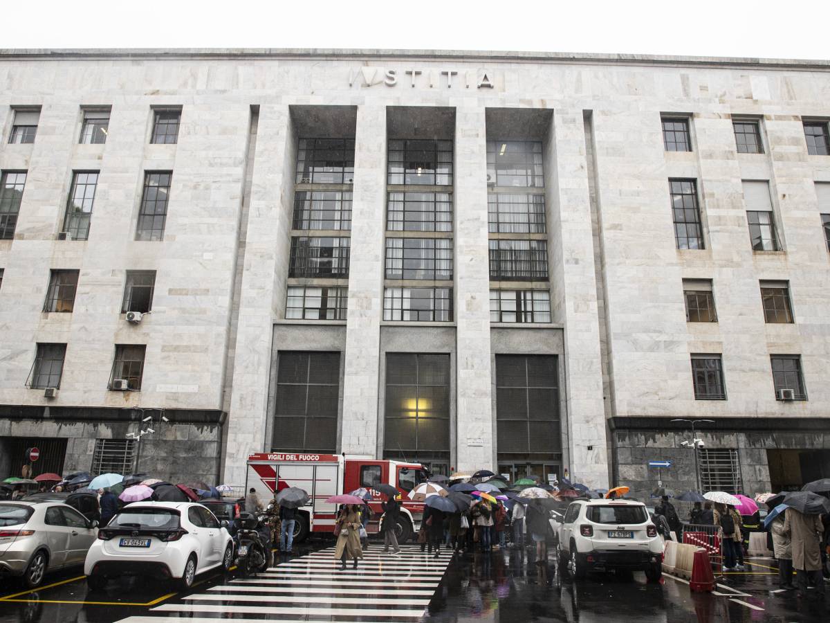 la moglie 232 fuggita e lui da sei anni non vede i tre figli da Ilgiornale.it la moglie 232 fuggita e lui da sei anni non vede i tre figli