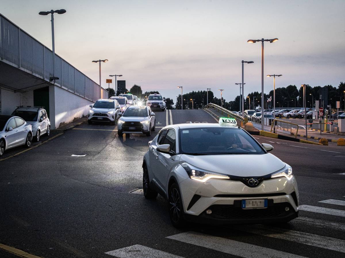 per noi taxi il vero pericolo sono i pav233 per evitarli dobbiamo usare il navigatore da Ilgiornale.it per noi taxi il vero pericolo sono i pav233 per evitarli dobbiamo usare il navigatore