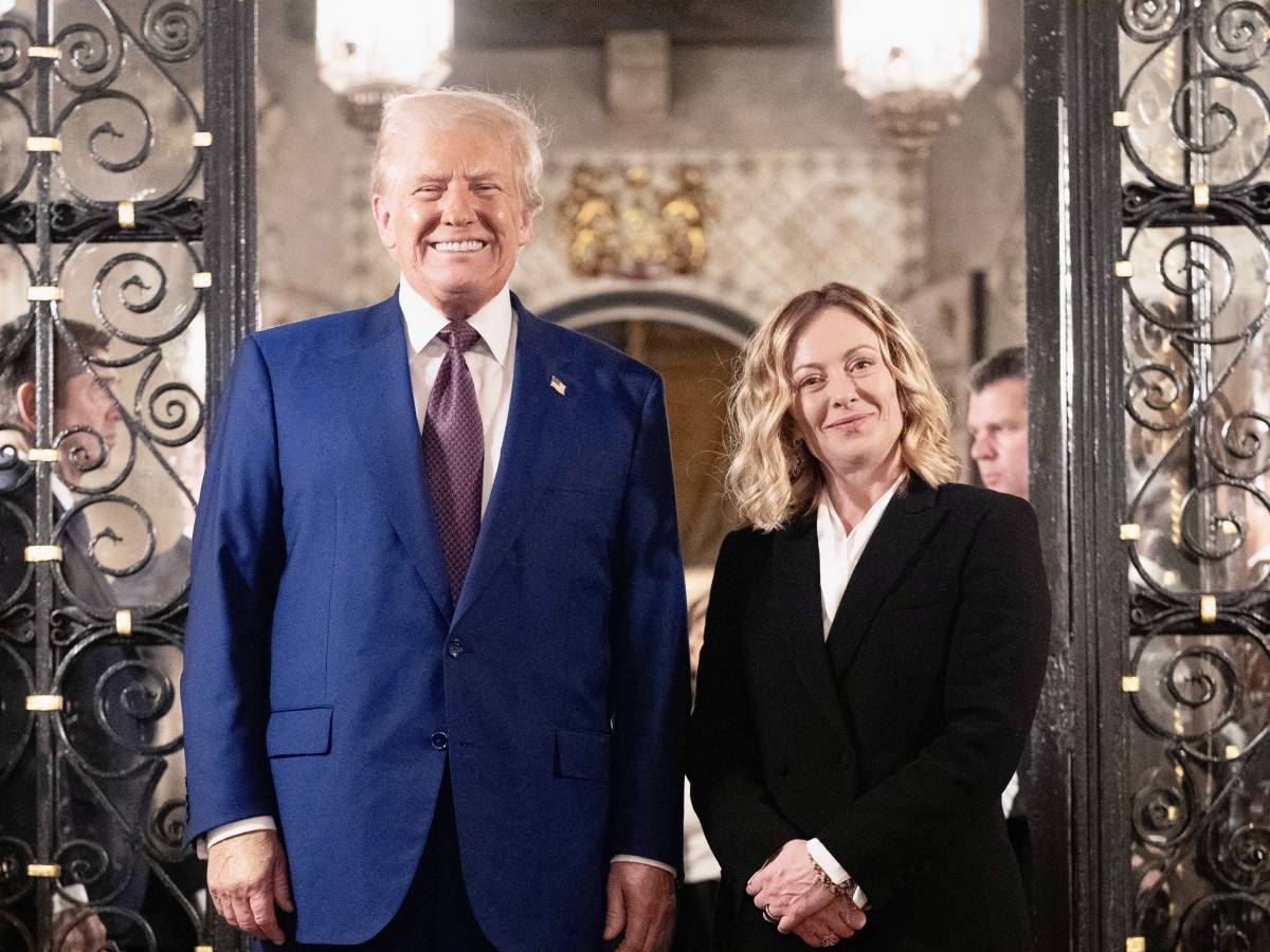 Quel canale diretto e la spinta col tweet: "Accordo Italia Usa anche sui dazi" Quel canale diretto e la spinta col tweet: "Accordo Italia Usa anche sui dazi"