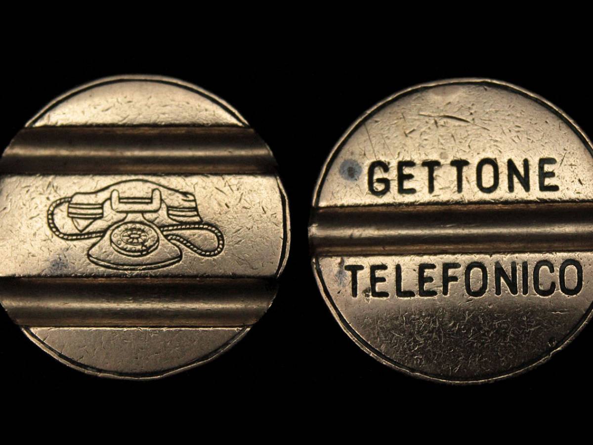 Gettoni telefonici, quanto valgono davvero al giorno d