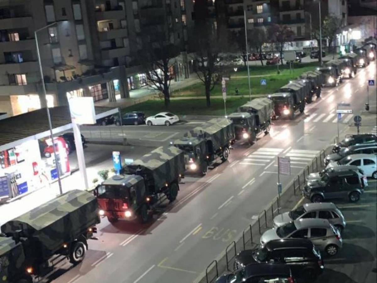 "Mascherine di carta e zero aiuti": così lo Stato abbandonó Bergamo "Mascherine di carta e zero aiuti": così lo Stato abbandonó Bergamo