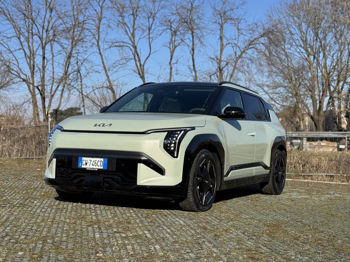 KIA EV3: guarda la gallery del nuovo SUV elettrico efficiente e accessibile 2