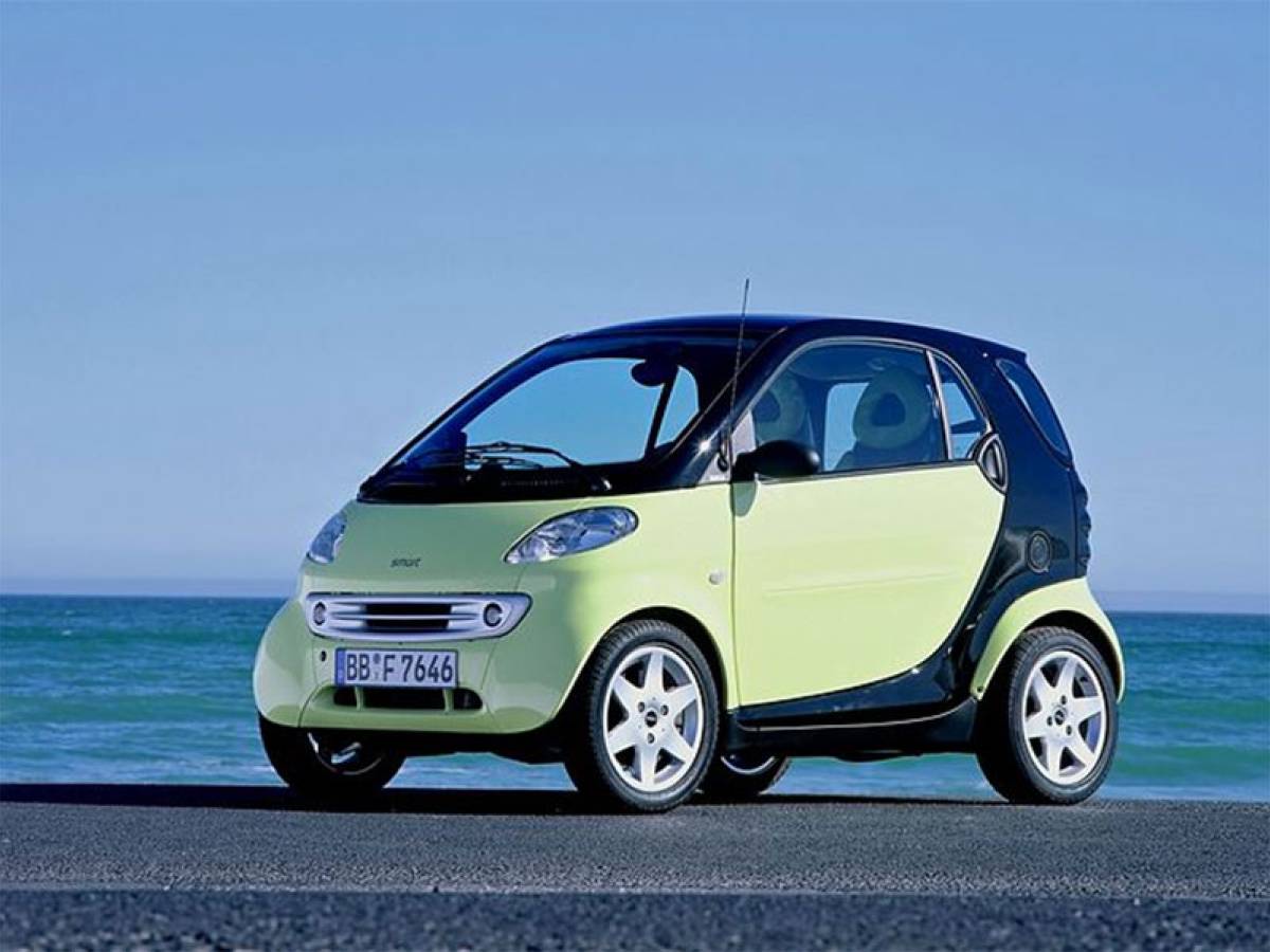 Le cinque auto più iconiche degli anni ’90  smart fortwo w450